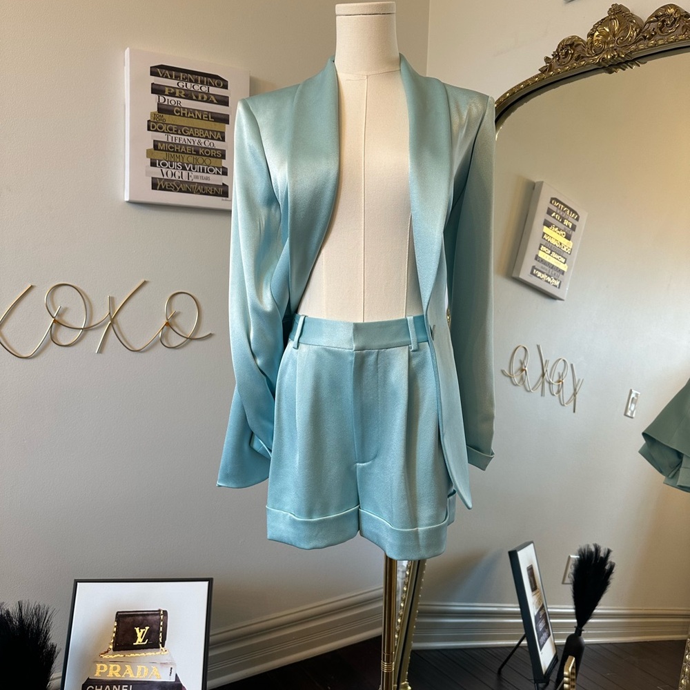 Alice + Olivia Powder Blue Shorts Suit Set